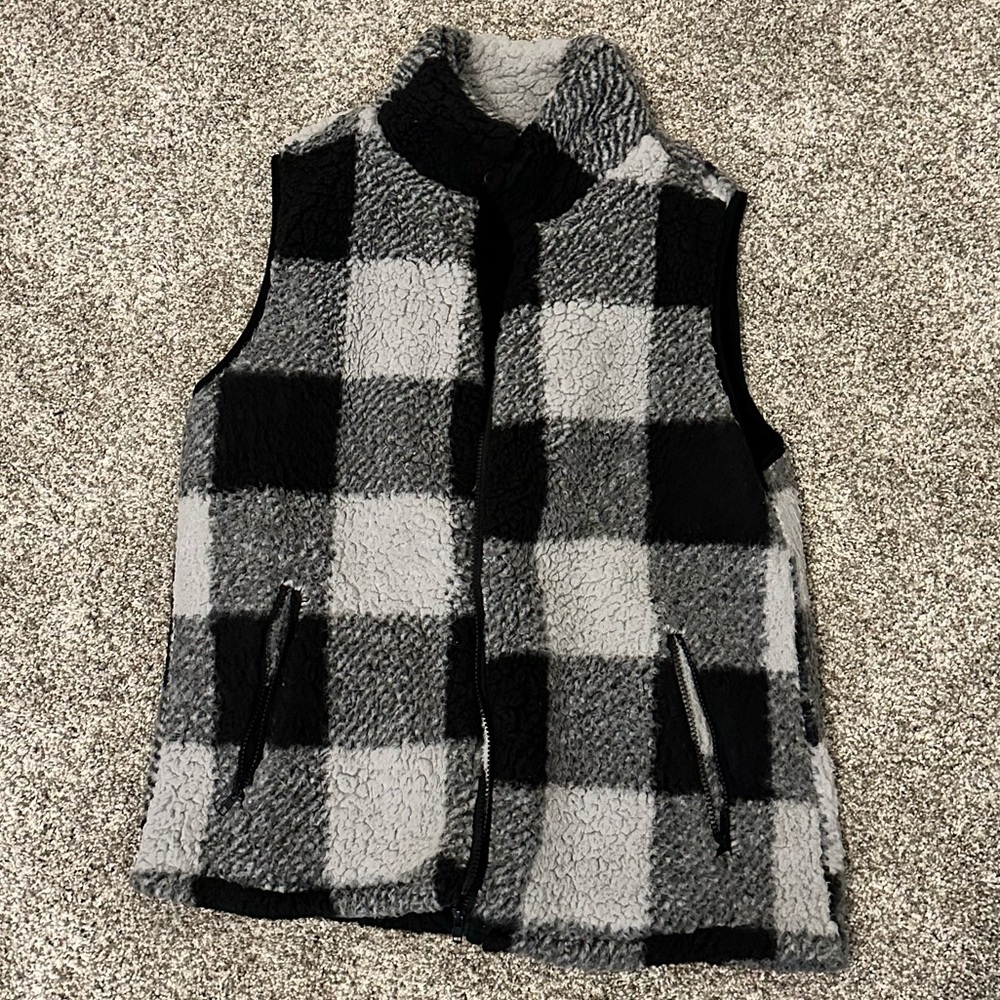 Fluffy Vest